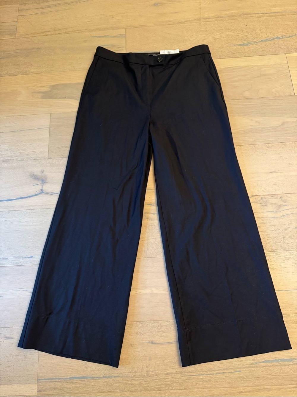Ann Taylor Wide Leg Dress Pants, Black, Women’z 16. NWT, never worn
